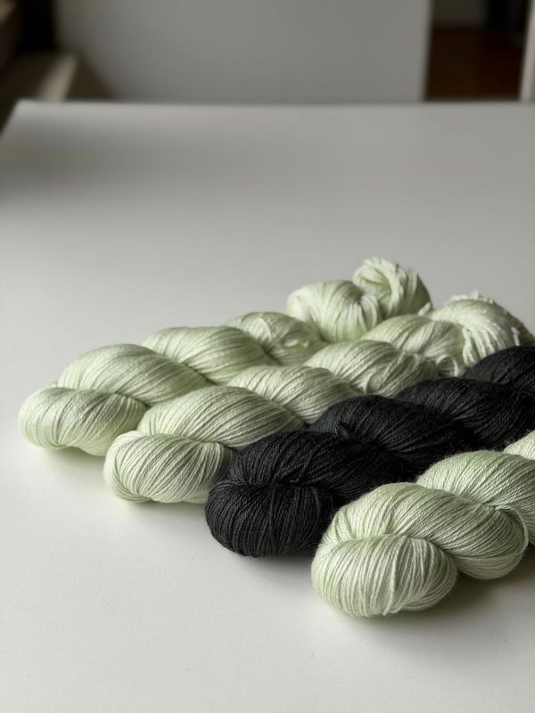 400g für größere Größen vom Sashiko Tee von Elenor Mortensen