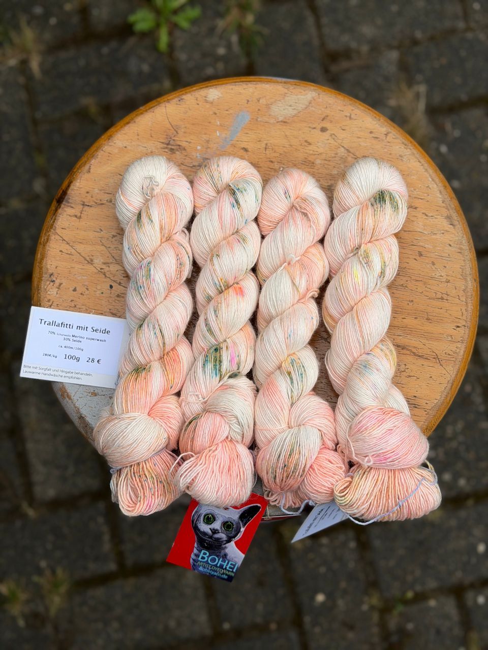 400g Trallafitti mit Seide, Single Garn, 400m/100g 400g Trallafitti mit Seide, Single Garn, 400m/100g