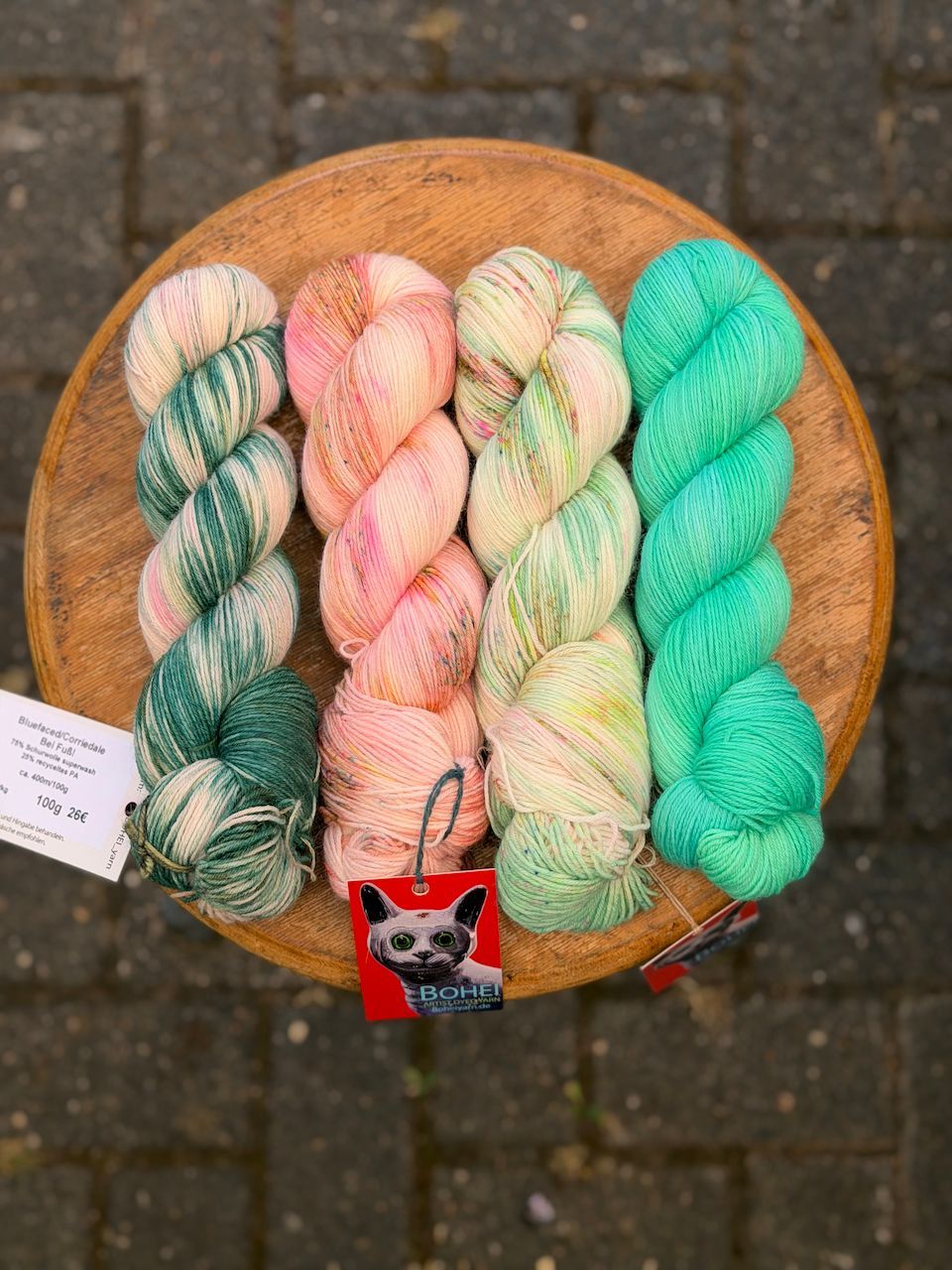 400g Bluefaced/Corriedale bei Fuß! 400m/100g
