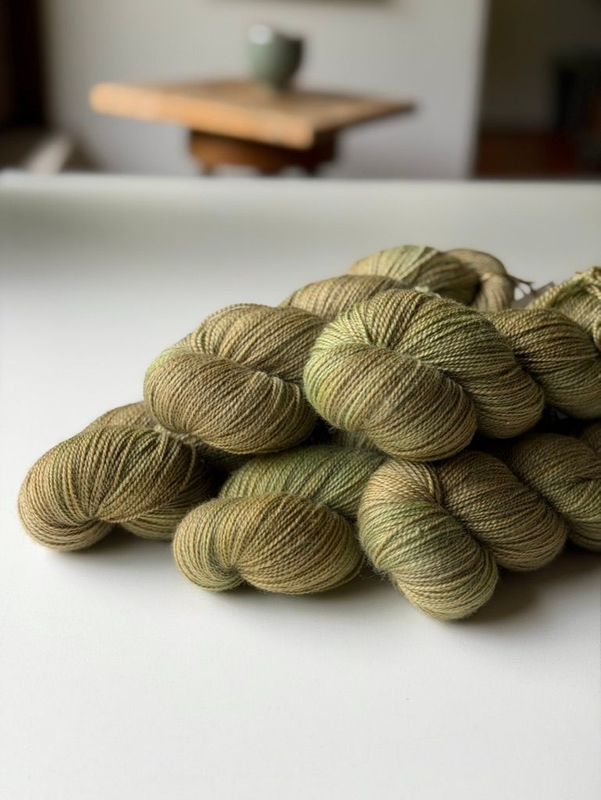 500g Corriedale​, 400m/100g,