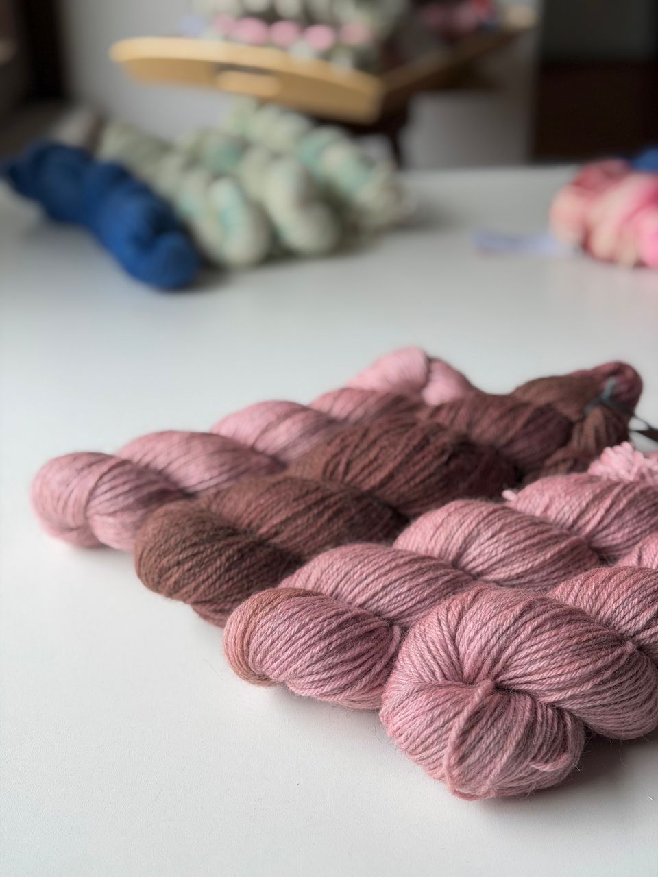 400g für kleinere Größen der Solveig Vest von Elenor Mortensen