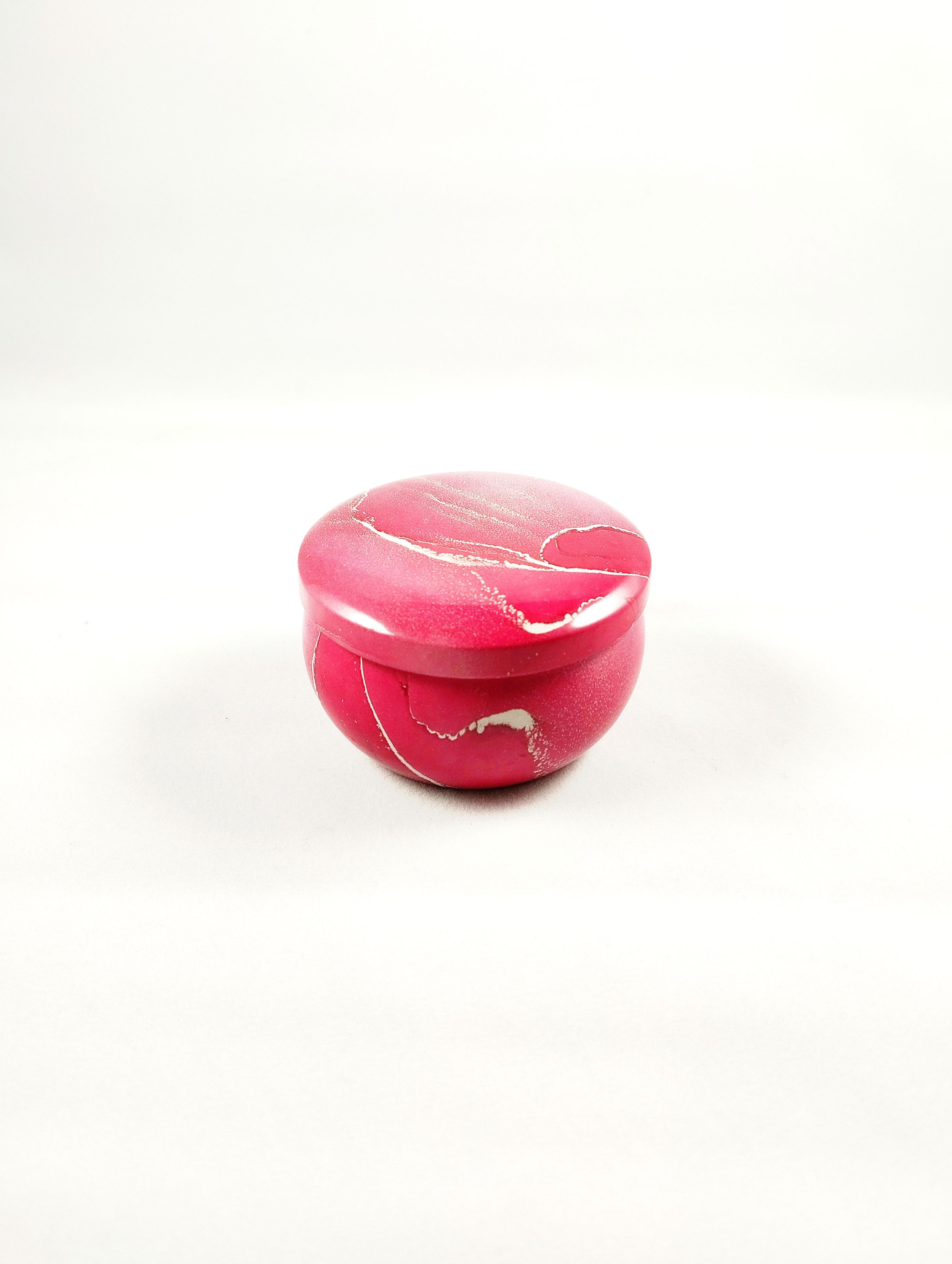 Kerze in der Dose pink