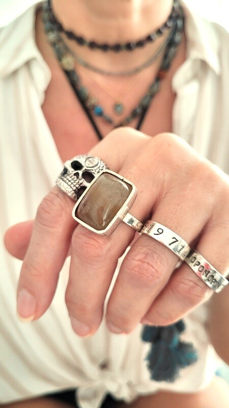 Anillo cuarzo rutilado dorado  rectángulo plata