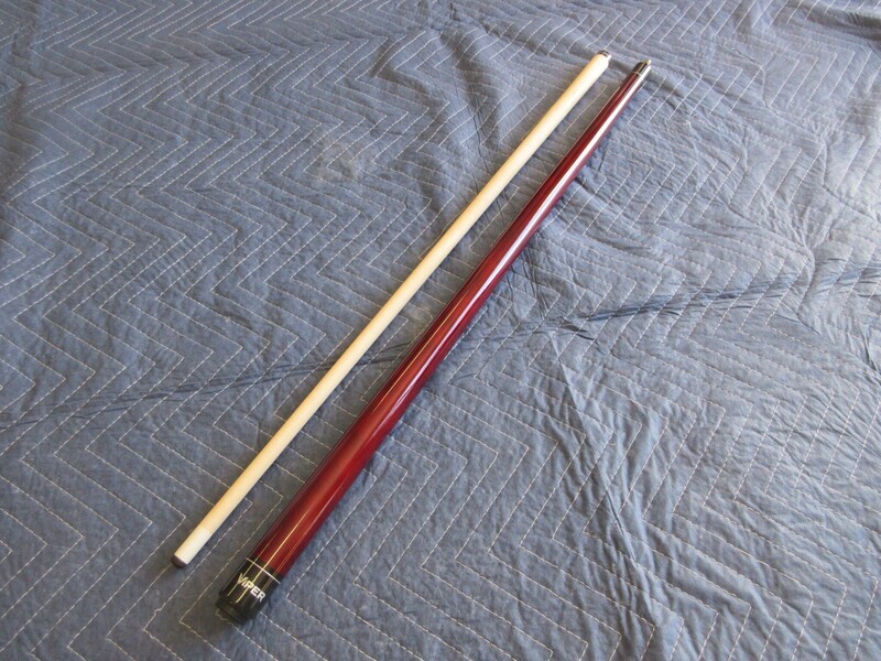 Elite Red Unwrapped Pool Cue