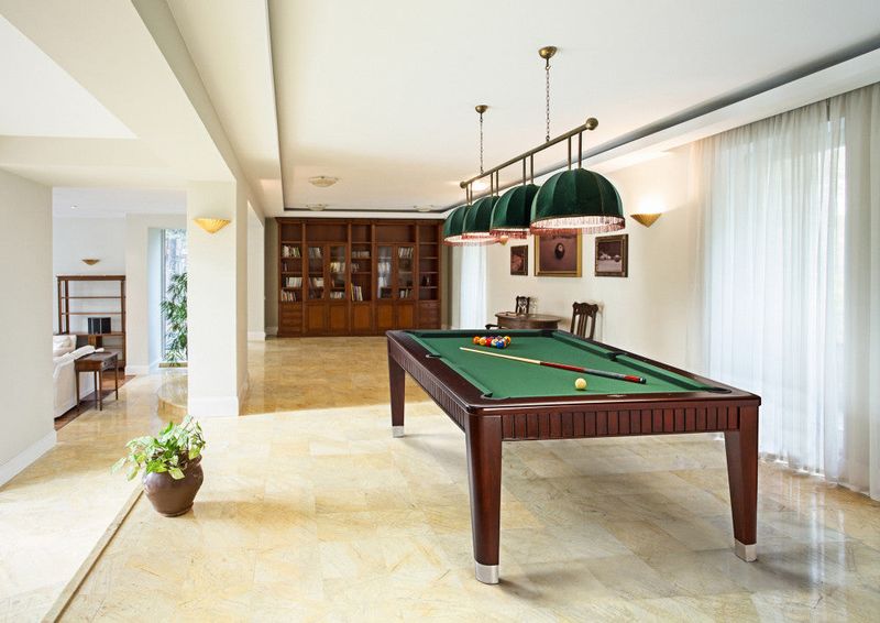 batch1-the-henderson-8-foot-pool-table__espresso_2.jpg