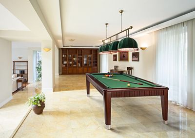 batch1-the-henderson-8-foot-pool-table__espresso_2.jpg