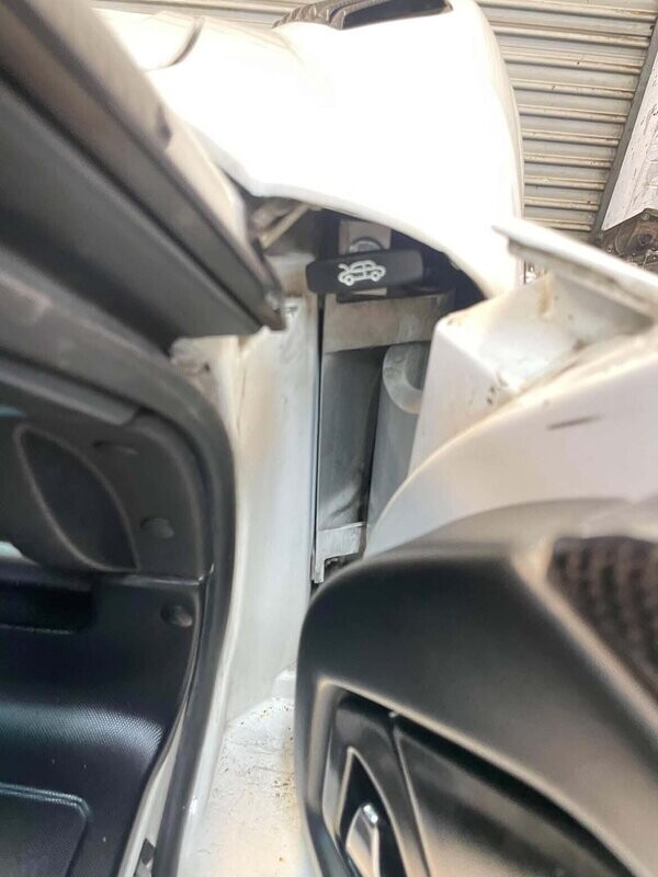 Vx220 bonnet pull upgrade