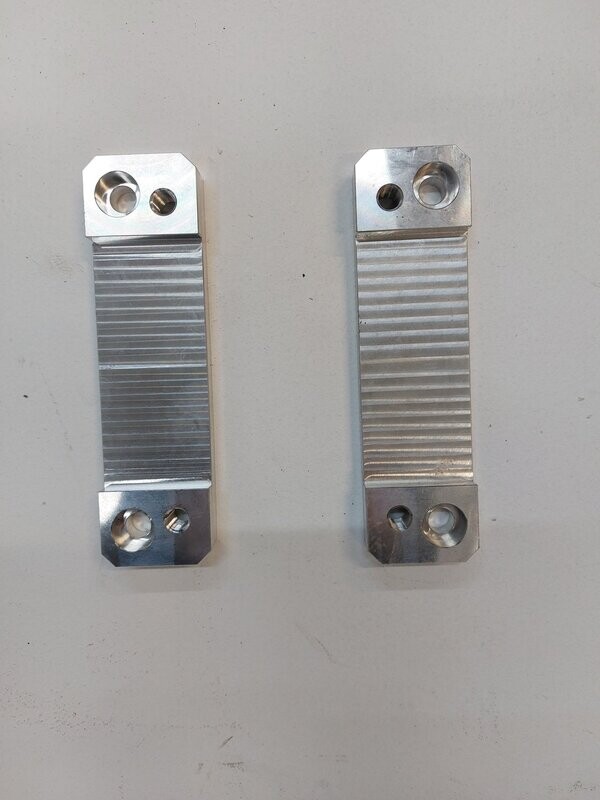 VX220 / Elise  / Exige AP caliper brackets