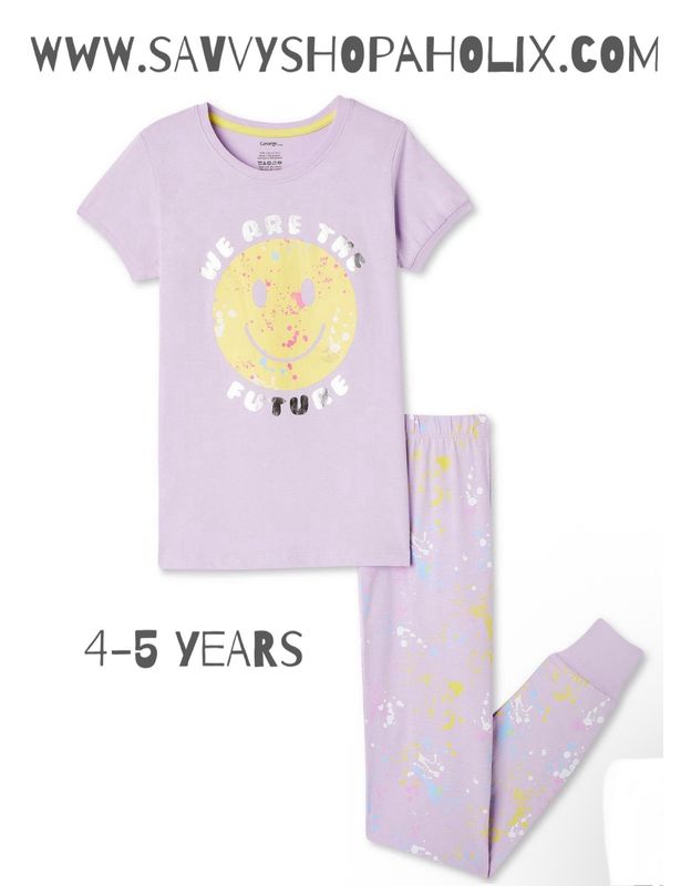 George Pyjamas “WE ARE THE FUTURE”