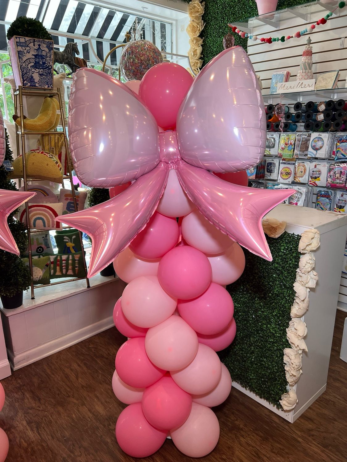 Classic Balloon Tower
