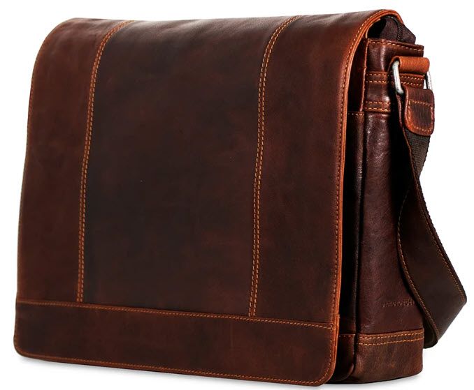 Voyager Full-Size Messenger Bag