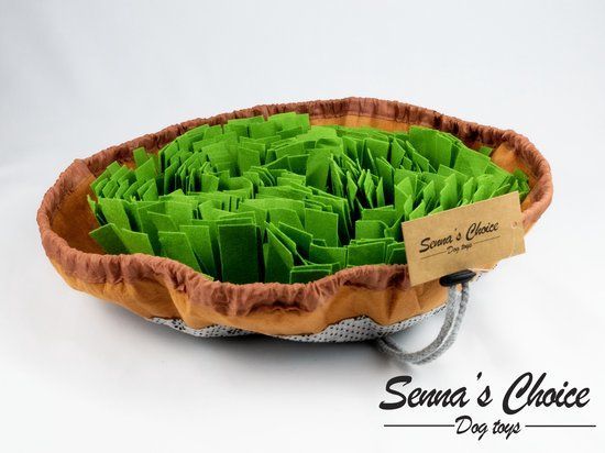 Senna's Choice® - Snuffelmat Groen/Bruin - Hondenspeelgoed - Antischrok - 45 cm - Voerbak - Denkspelletje