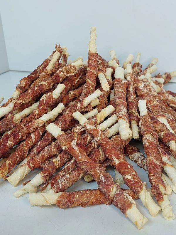 !!ACTIE!! 100x small runderhuid kauwstaaf met heerlijke omwikkelde eend 12cm - rawhide - XXL verpakking