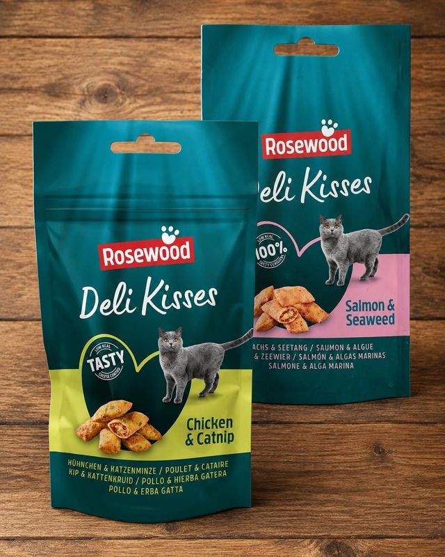 12x pakjes Rosewood Deli Kisses 6x zalm&seaweed & 6x kip/kaas kattensnacks 60gr 12x pakjes Rosewood Deli Kisses 6x zalm&seaweed & 6x kip/kaas kattensnacks 60gr
