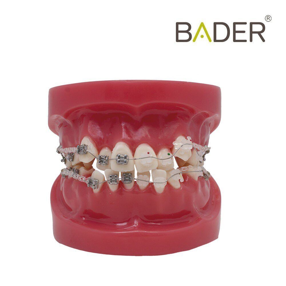 MODELO TRAINER PARA BRACKETS  METÁLICO Y ZAFIRO
BADER