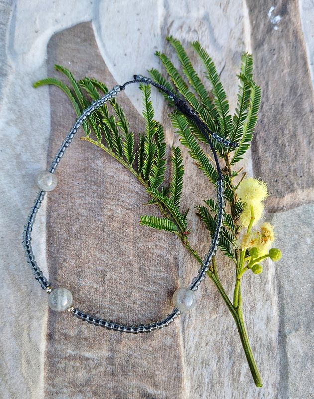 "Le Léger" Argent925 en Labradorite et perles de rocaille