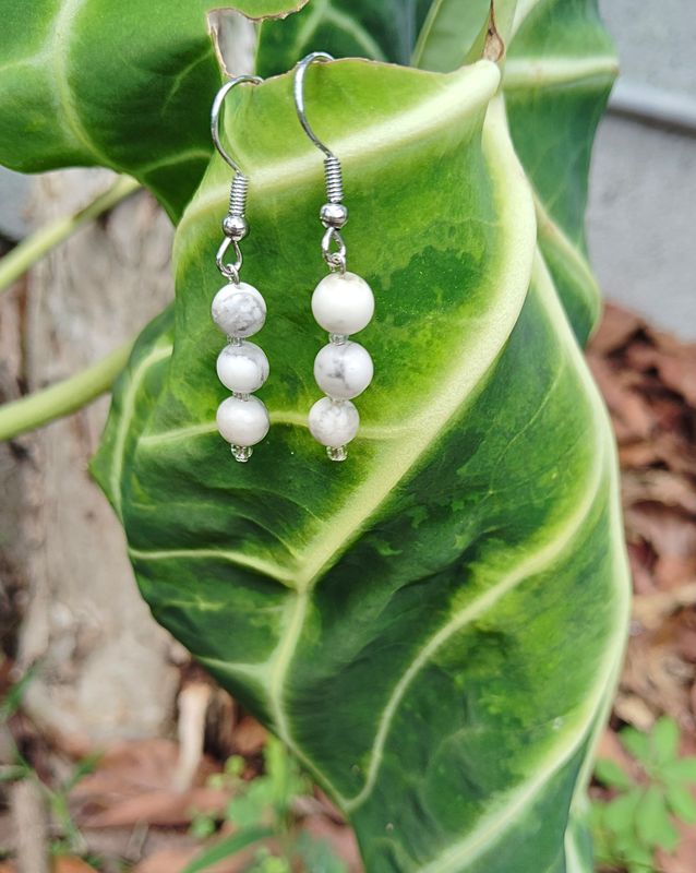 &quot;Les Pendantes&quot; en Howlite