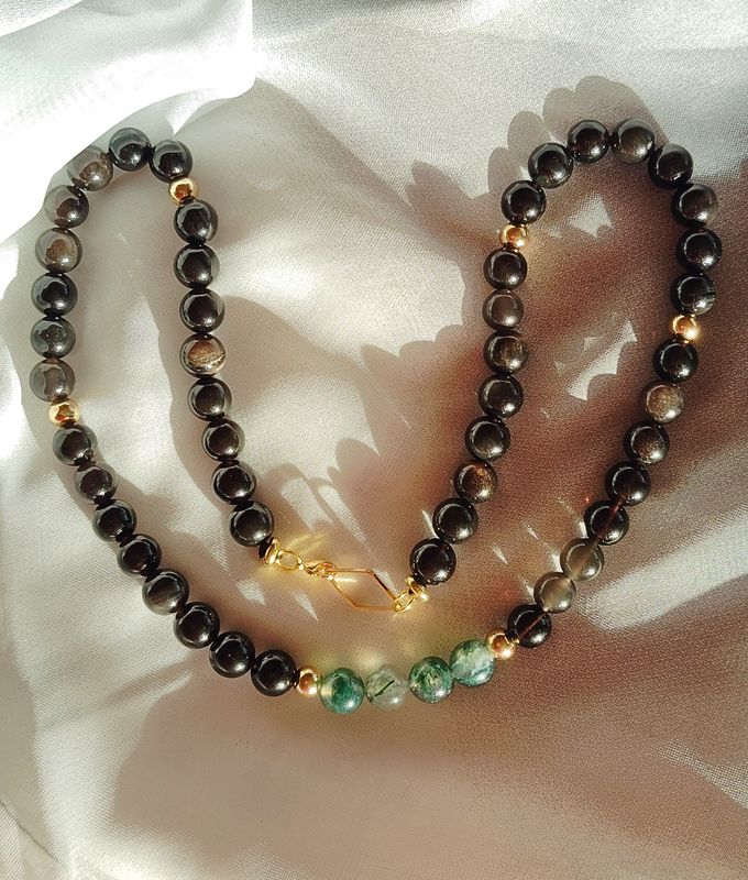 Collier en Agate mousse et Obsidienne argentée