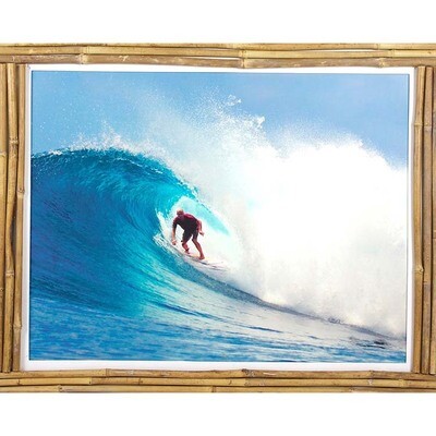 fotografija v okvirju - surfer
