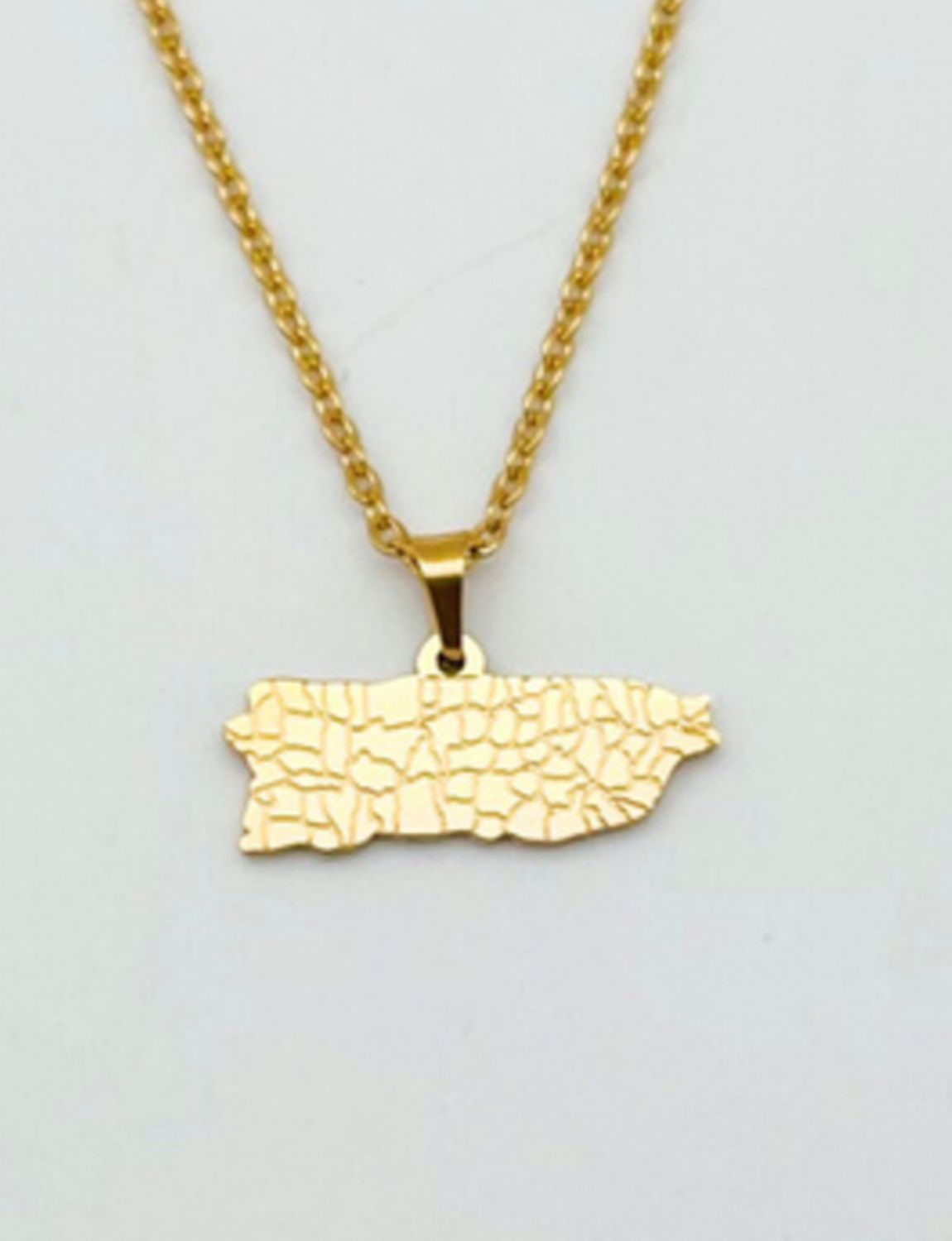 Cadena Mapa de PR con sus Pueblos