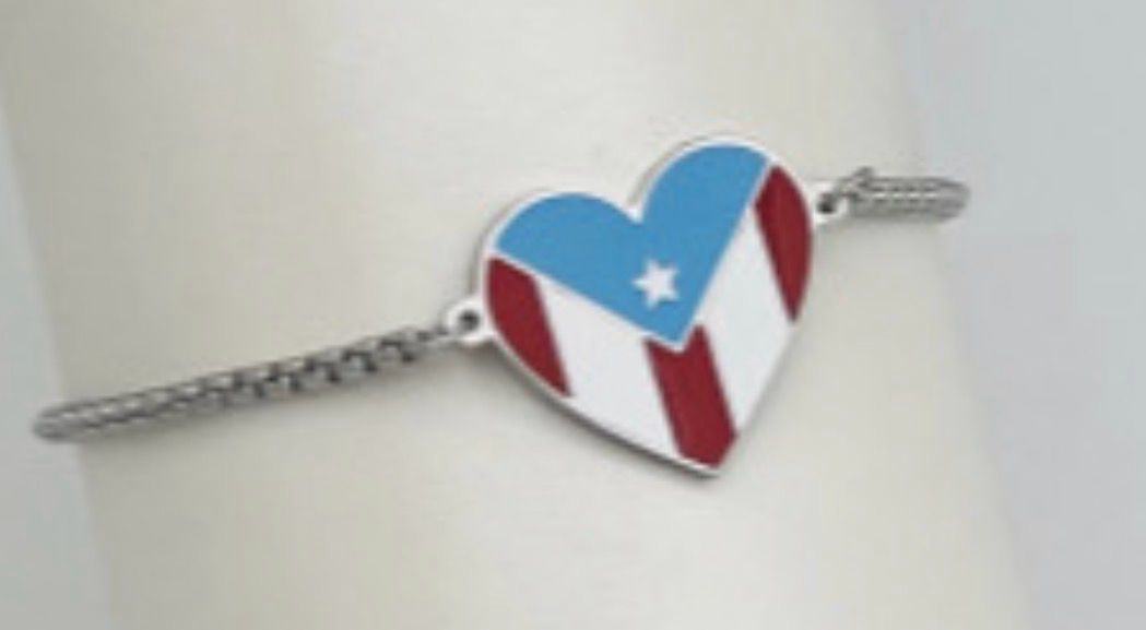 Pulcera de mano Corazón Bandera De PR 4 Colores ( Ajustable )