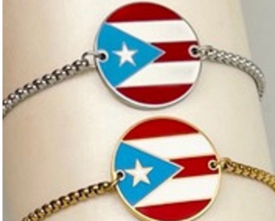 Pulcera De Mano Con La Bandera De PR ( Ajustable)