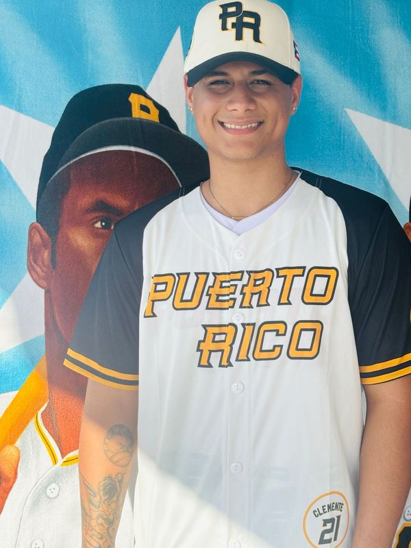 Camisa PR Clemente PR 21 Crema, Negra Y Amarilla( Adulto ) Jersey