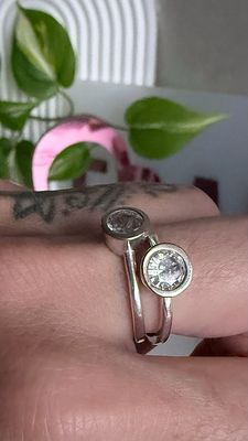 Anillo Vibrar, Solitario engarce inglés alto *PLATA925* 7 mm de diámetro