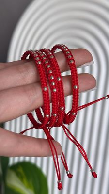 Pulsera Roja  tejida Ajustable y perlas de plata *PLATA925* Ajustable