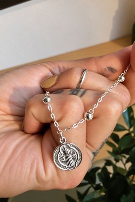 Pulsera bolitas c/dije San Benito| con extension para regular|*PLATA925*