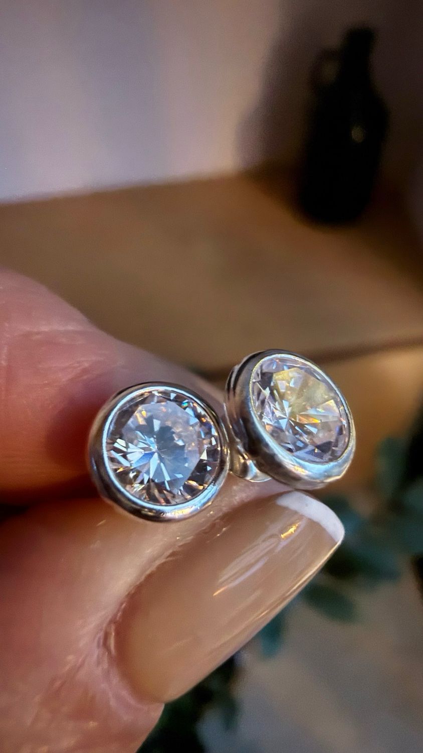 Punto de Luz L 8mm| con mariposa|*PLATA925*|