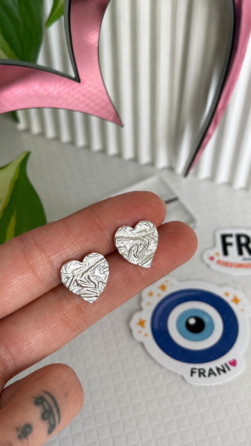 Par Caravanas CUORE textura| 1,5 cm | PLATA925 | con mariposa