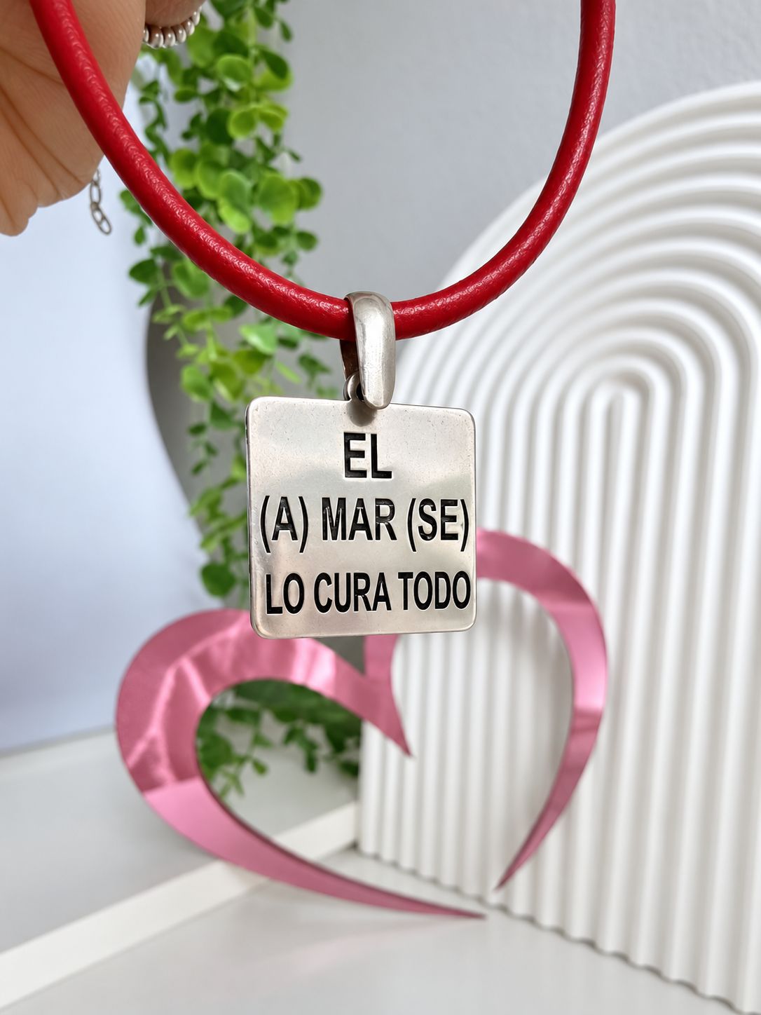 Medalla cuadrada | PLATA925| 2x2 cm (la medida no incluye contraargolla)