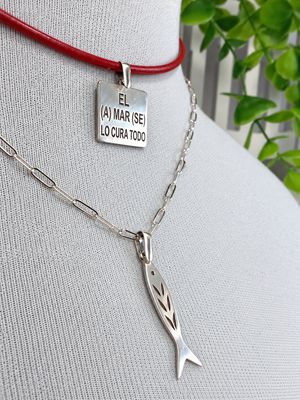 Medalla cuadrada | PLATA925| 2x2 cm (la medida no incluye contraargolla)