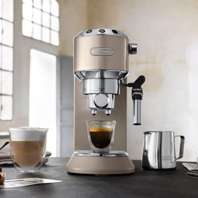 ماكينة إسبريسو يدوية