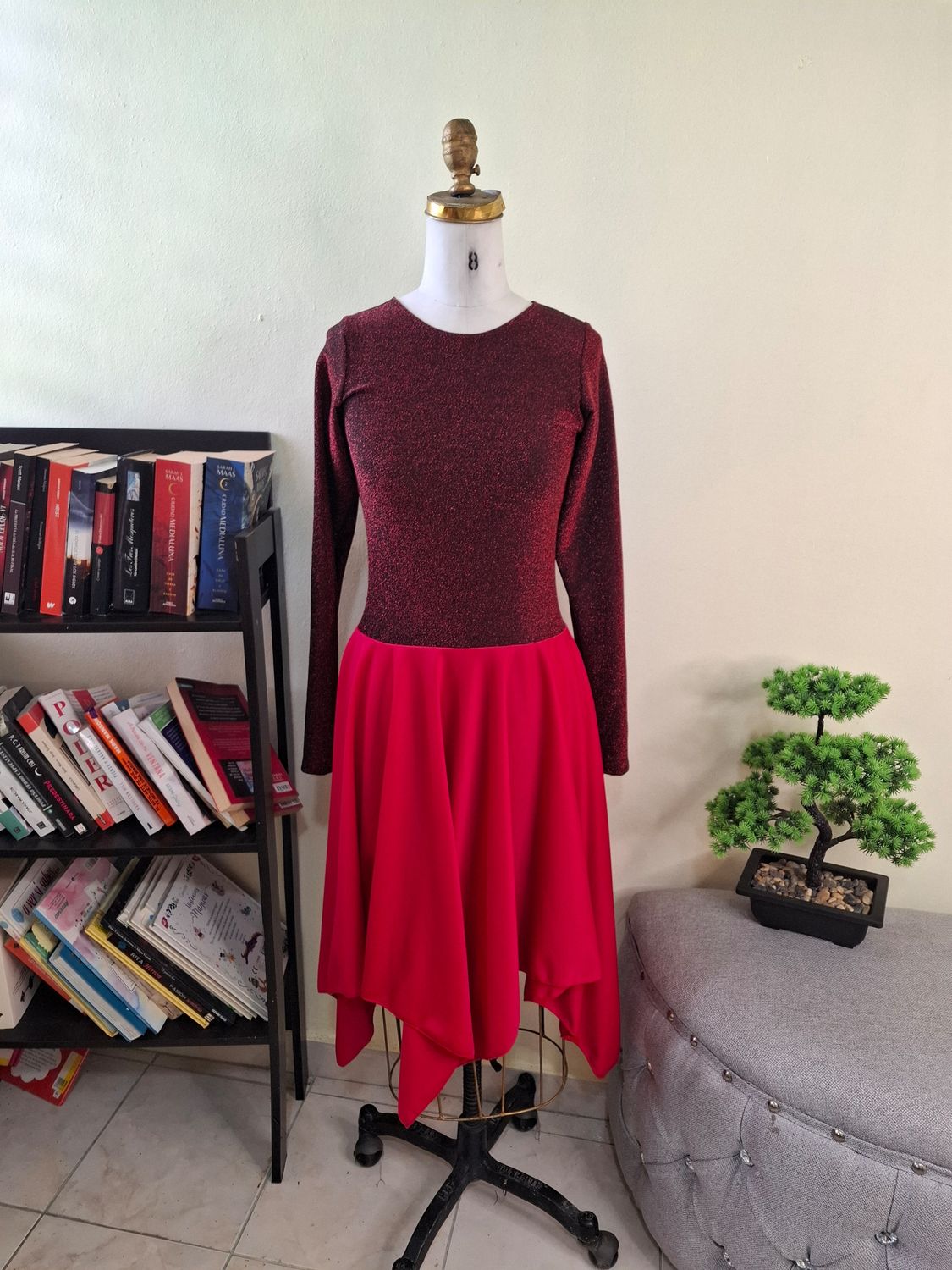 Efod básico, con sobre tela en la blusa.