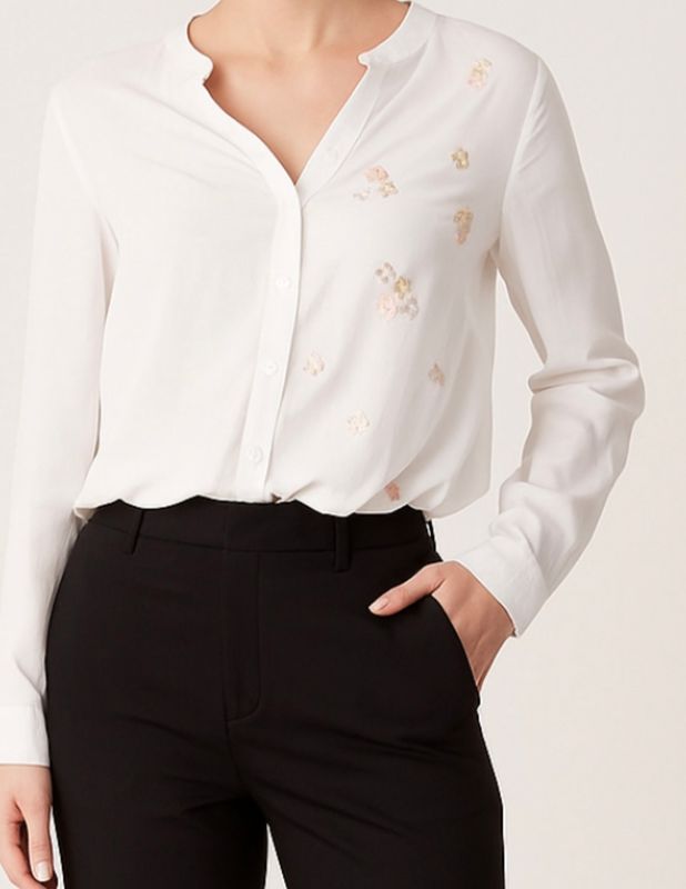 Blusa blanca de algodón. ( L)