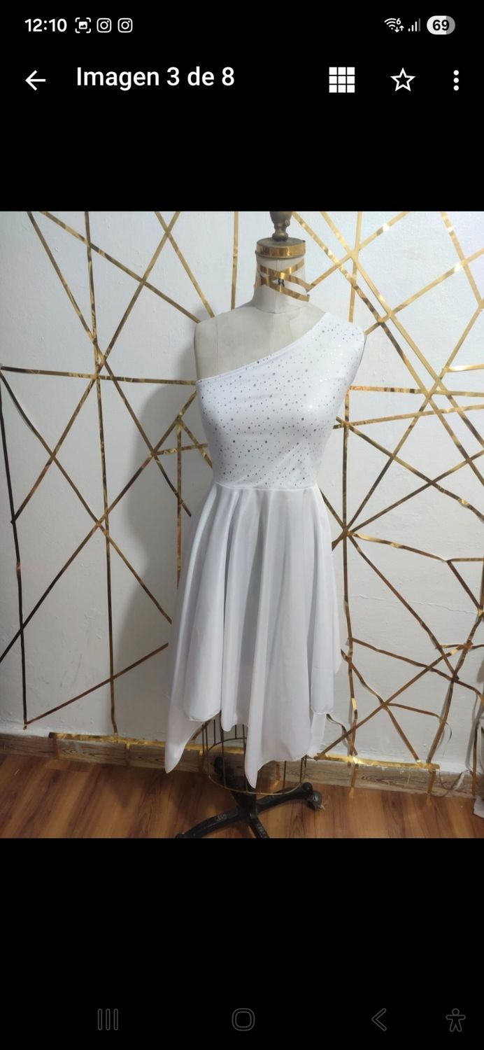 Efod básico, con sobre tela en la blusa.