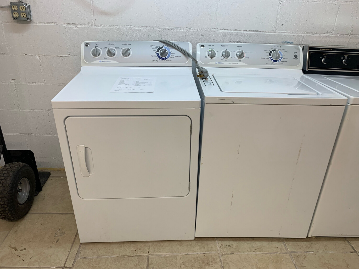 GE Laundry Set