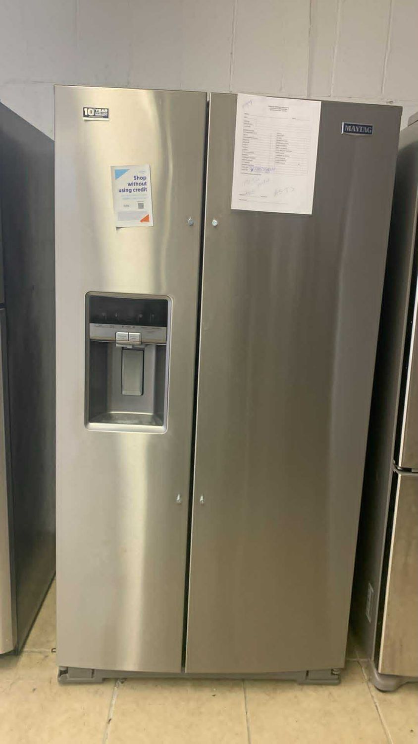 MAYTAG REFRIGERATOR