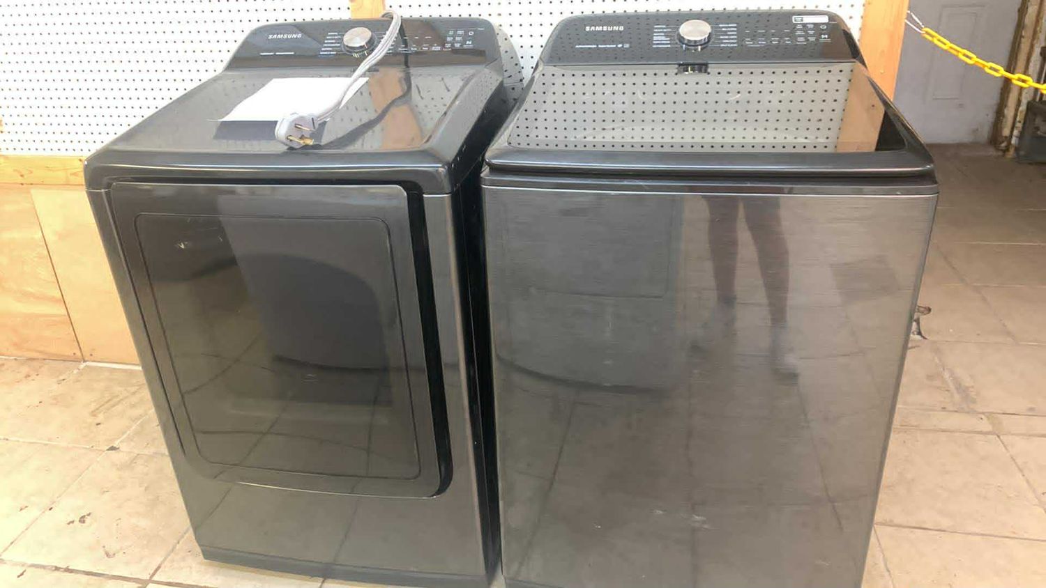 SAMSUNG LAUNDRY SET