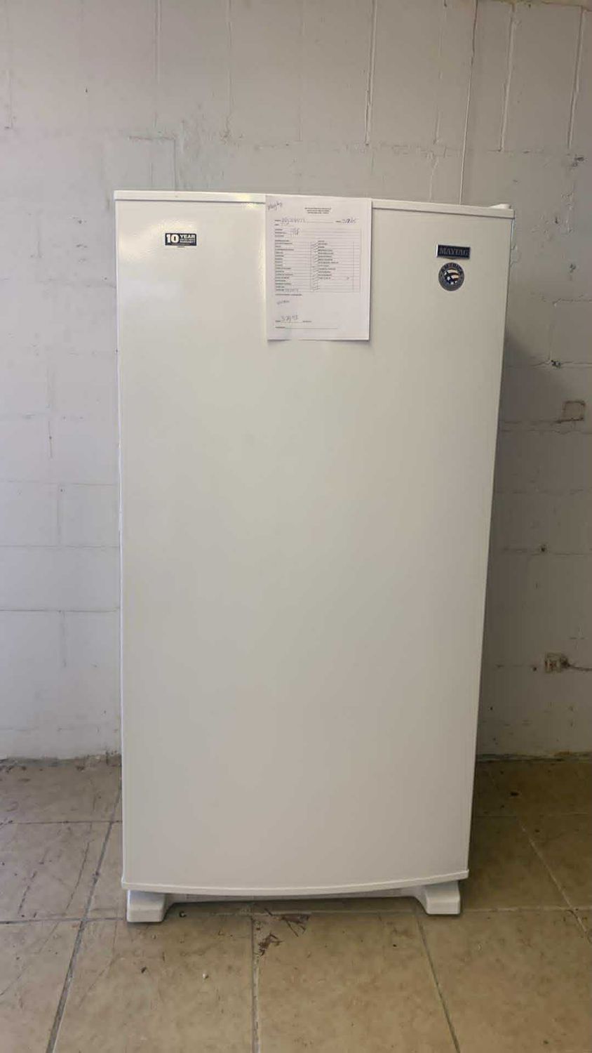 MAYTAG UPRIGHT FREEZER