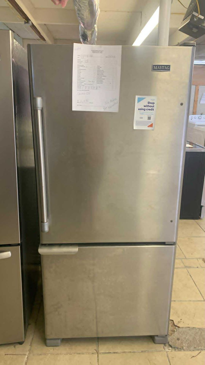 MAYTAG REFRIGERATOR