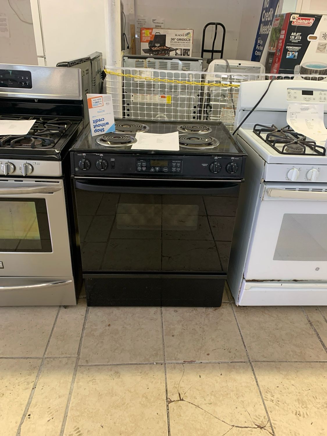 GE Electric Stove
