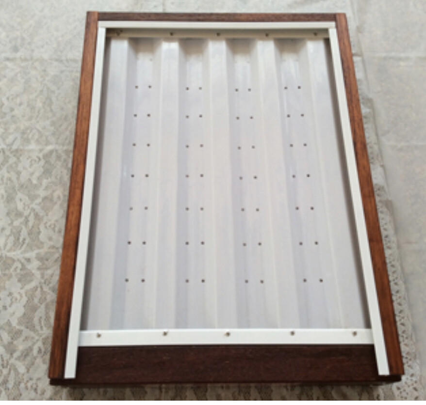 10 Frame Beetle Buster Baseboard
