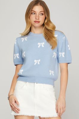 Light blue puff short sleeve knit top