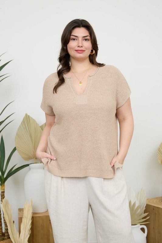 PLUS SPLIT NECK SHORT SLEEVE KNIT PULLOVER