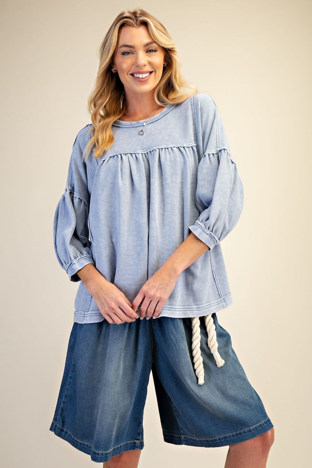 TEXTURED KNIT WASHED BABYDOLL TOP