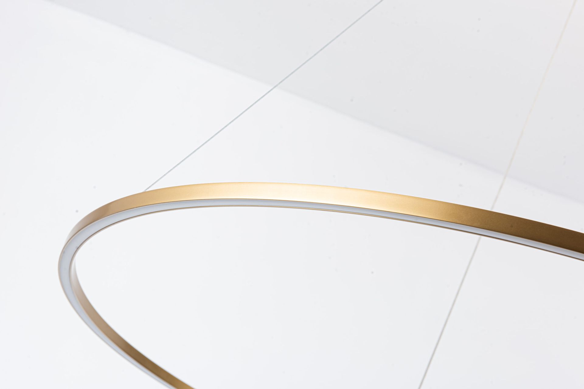 LUM SUSP MOD NEO 2 AROS