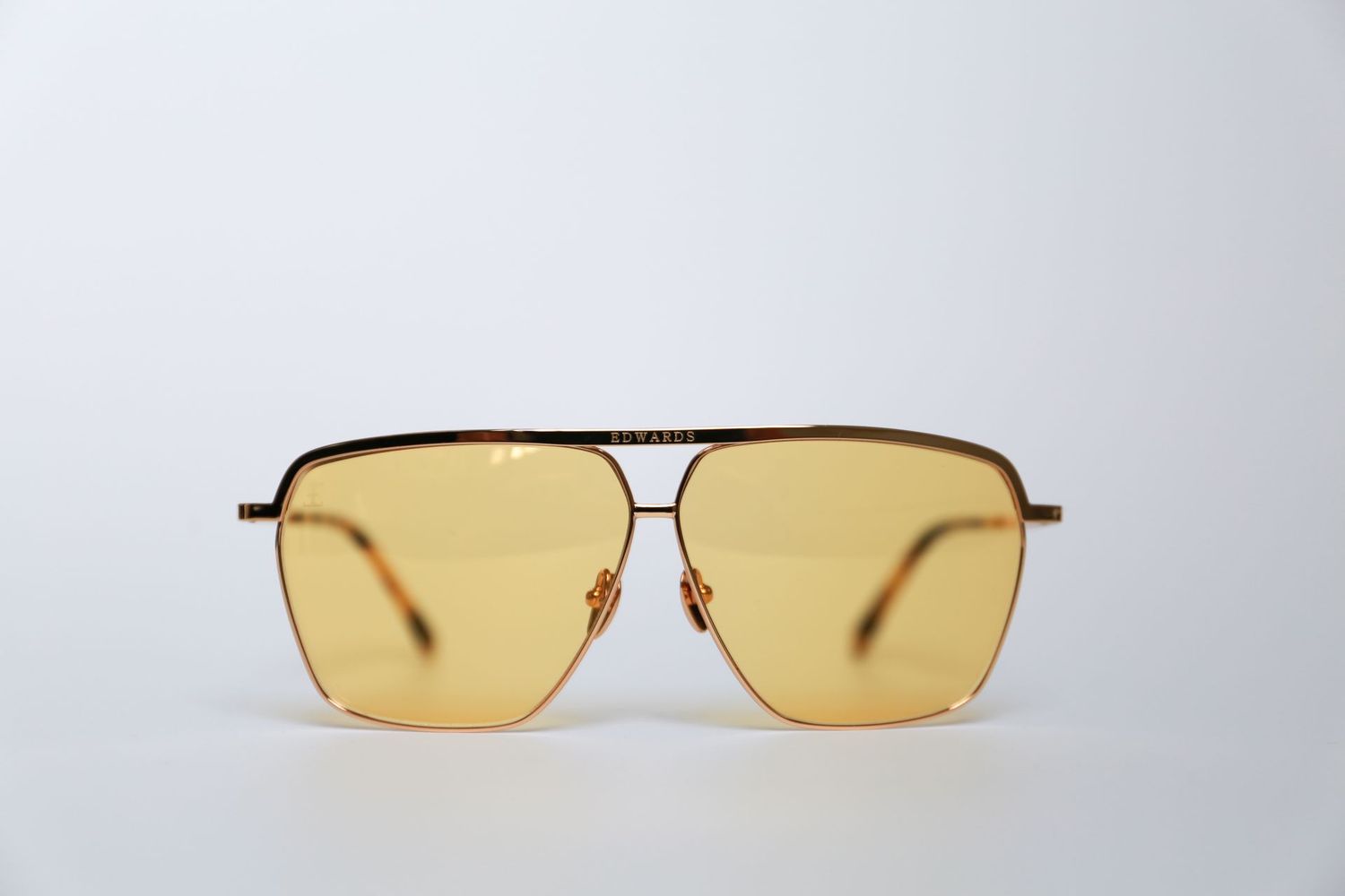 Hiroki 2 - Gold & Cadmium Hiroki 2 - Gold & Cadmium